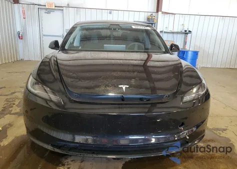2024 Tesla Model 3 from USA, damaged, VIN 5YJ3E1EAXRF746962